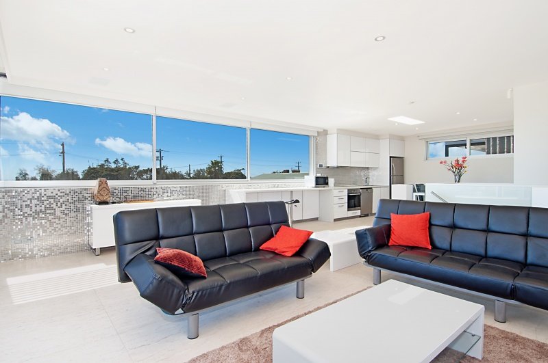 Property Gallery Thumbnail 2