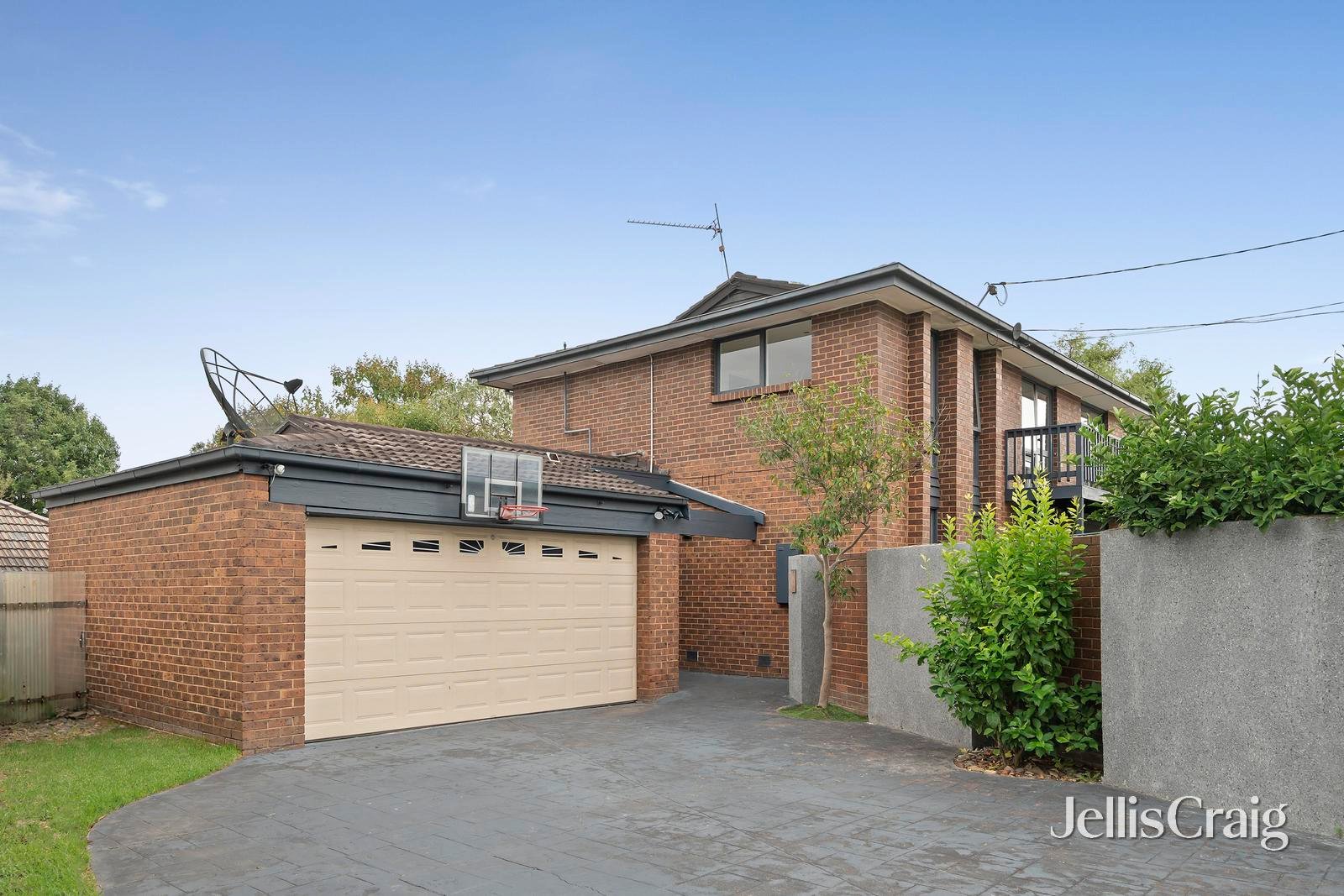 21 Westmore Drive, Heathmont image 1