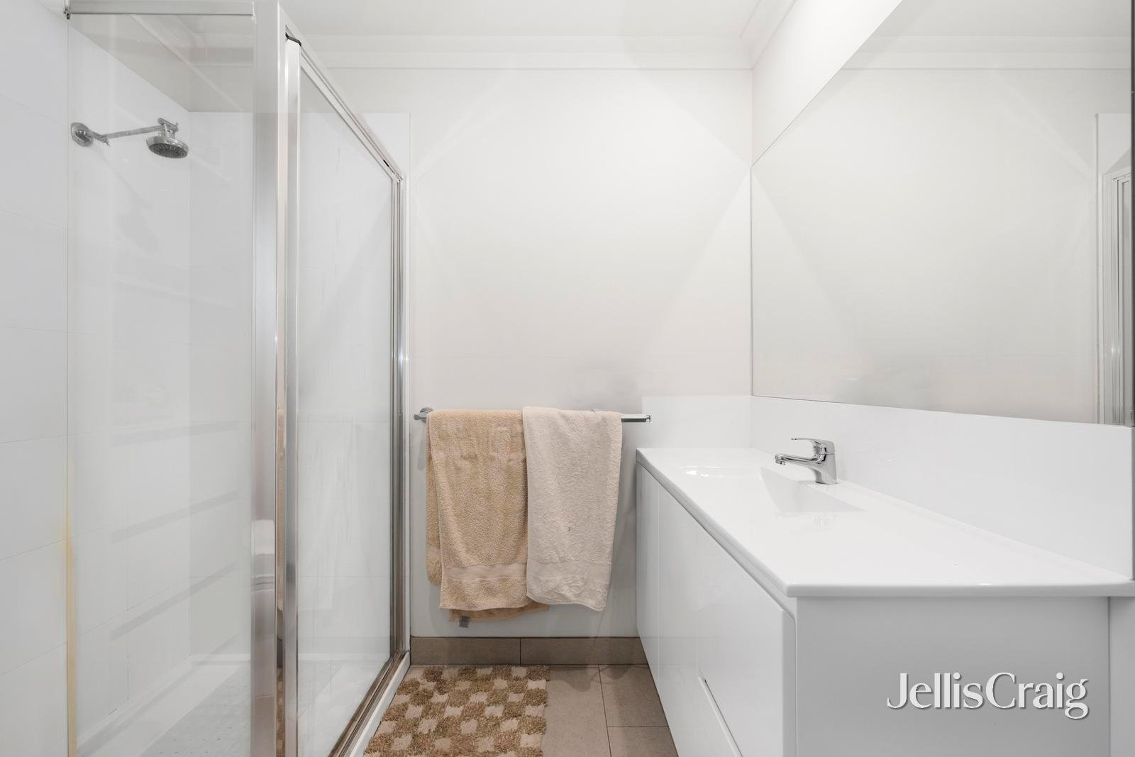 2/1 Whitta Street, Sebastopol image 7