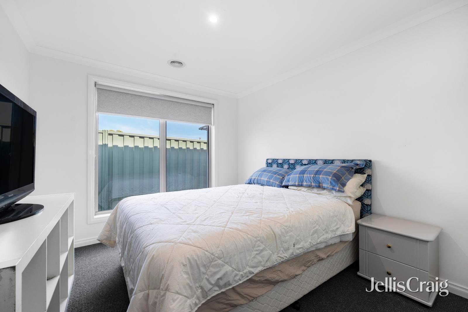 2/1 Whitta Street, Sebastopol image 8