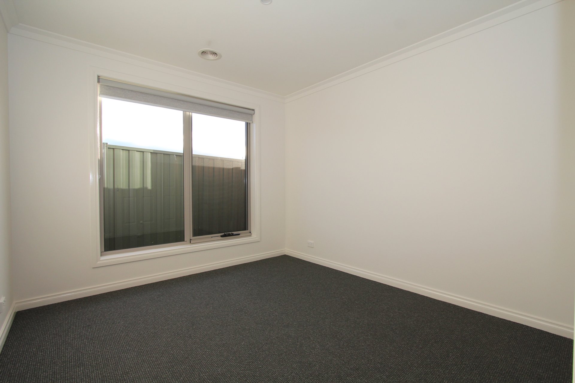 2/1 Whitta Street, Sebastopol image 3