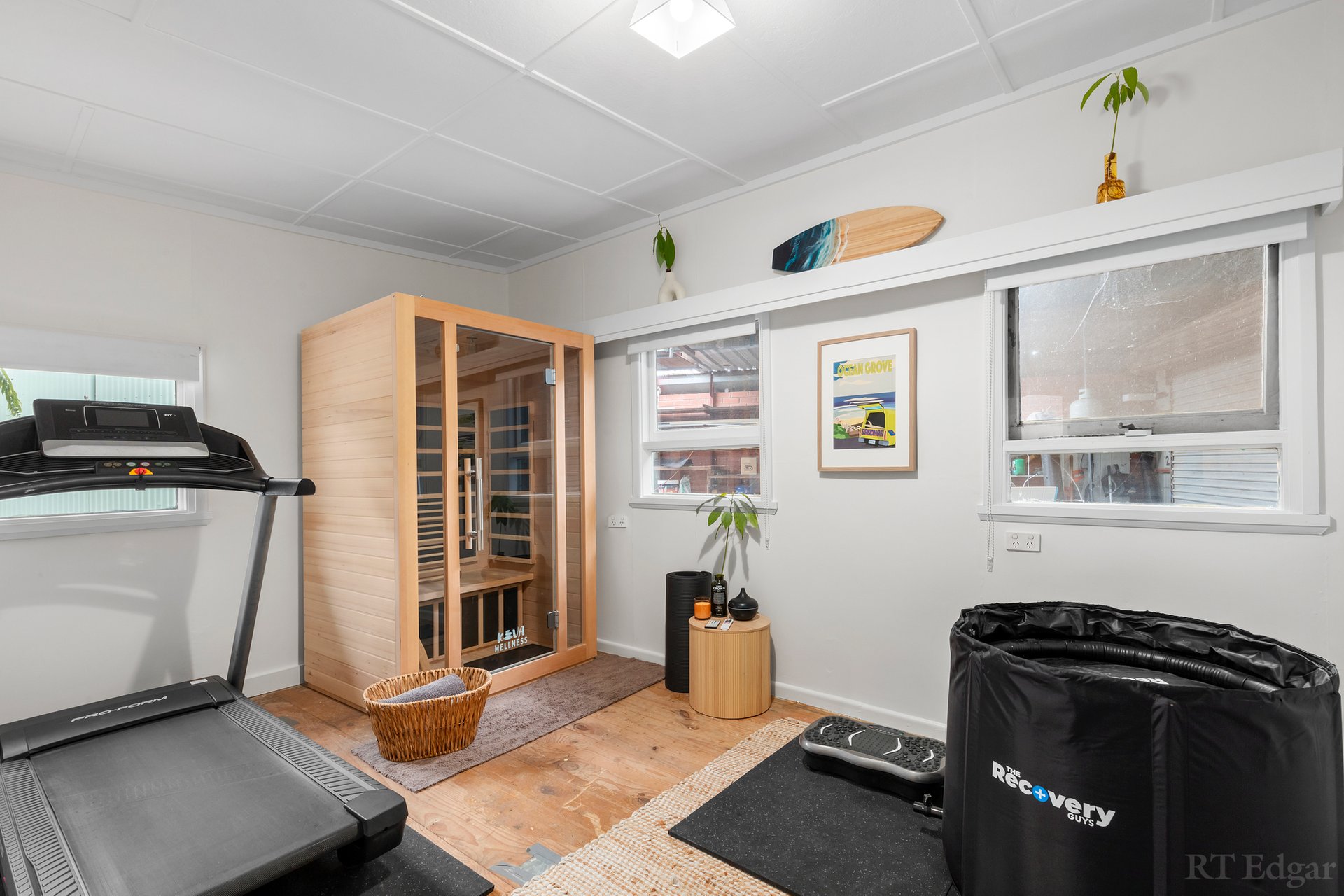 Property Gallery Thumbnail 8