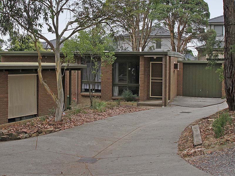 2/1 Wilson Street, Ringwood East image 1