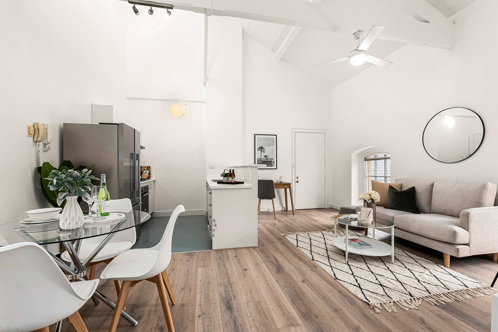Property Gallery - Main Image