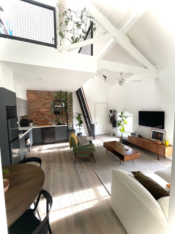 Property Gallery Thumbnail 3