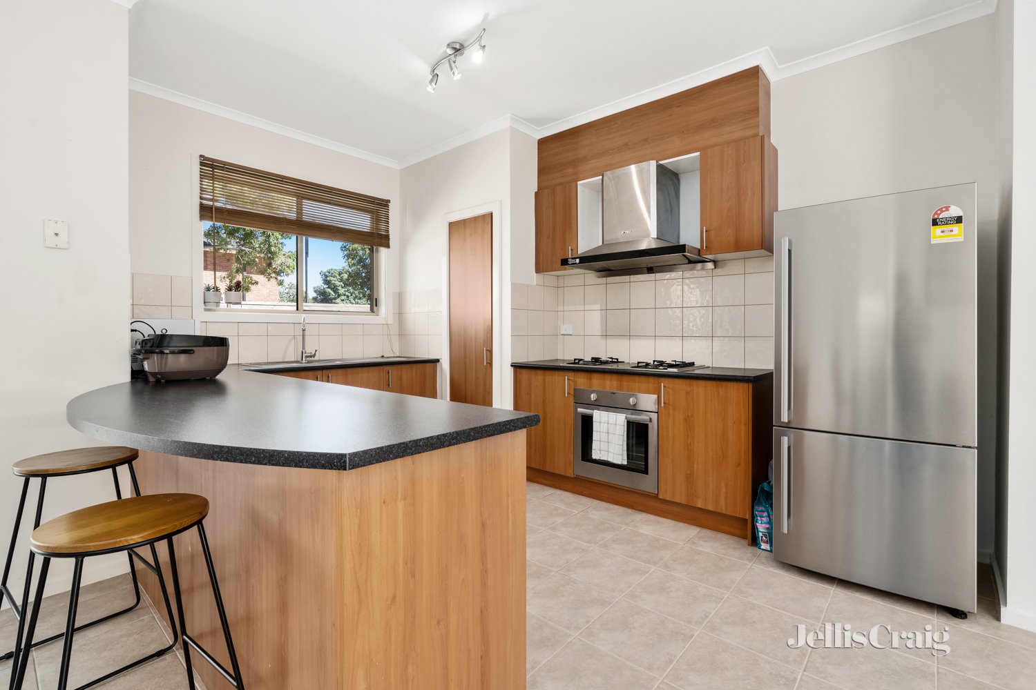 21 Windmill St, Bundoora image 4