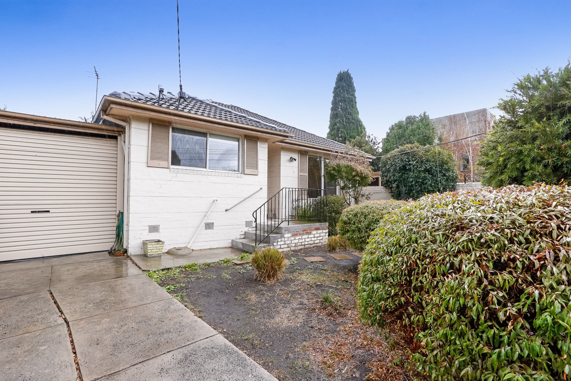 2/1 Woodvale Close, ESSENDON VIC 3040