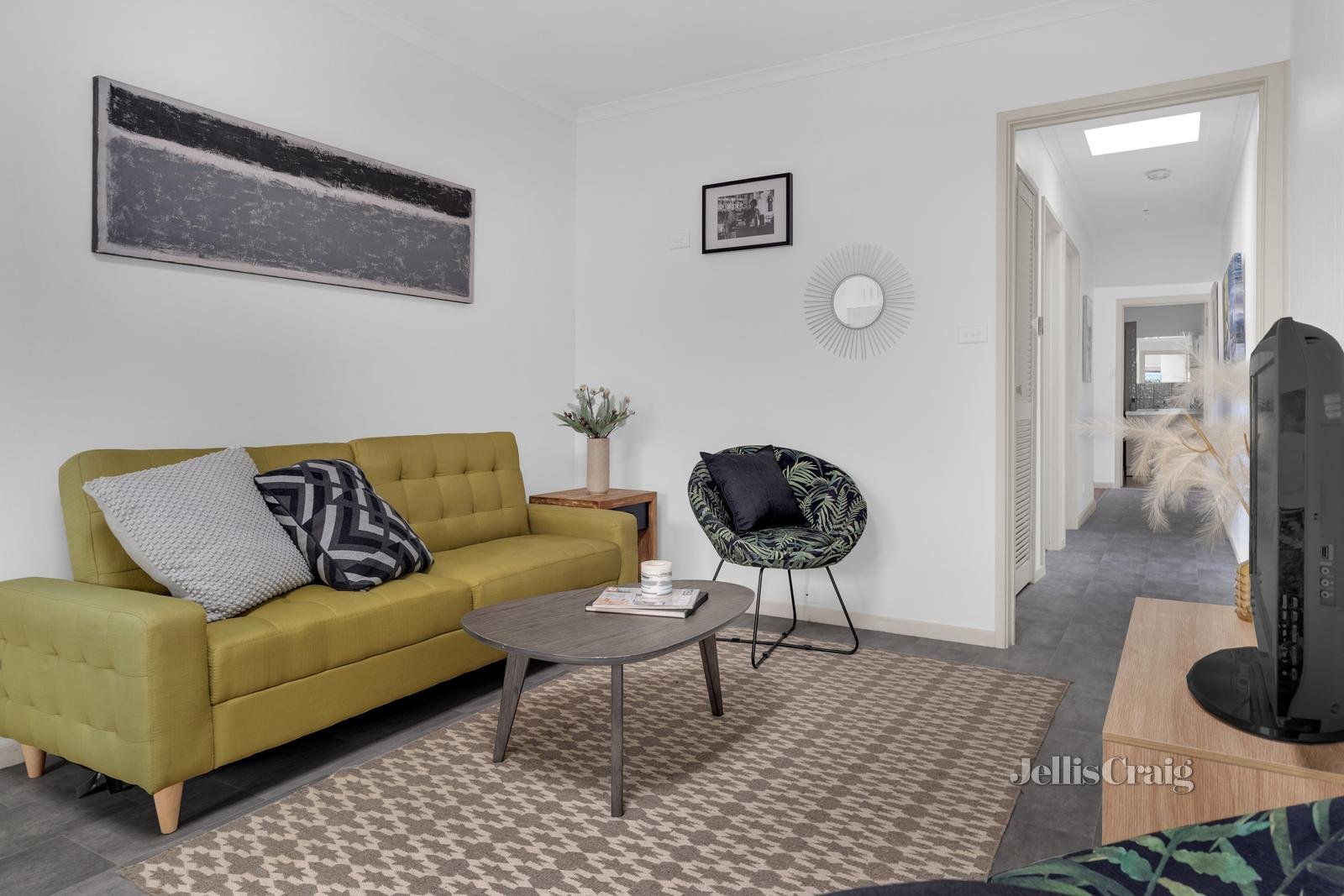 2/10 Anketell Street, Coburg image 4