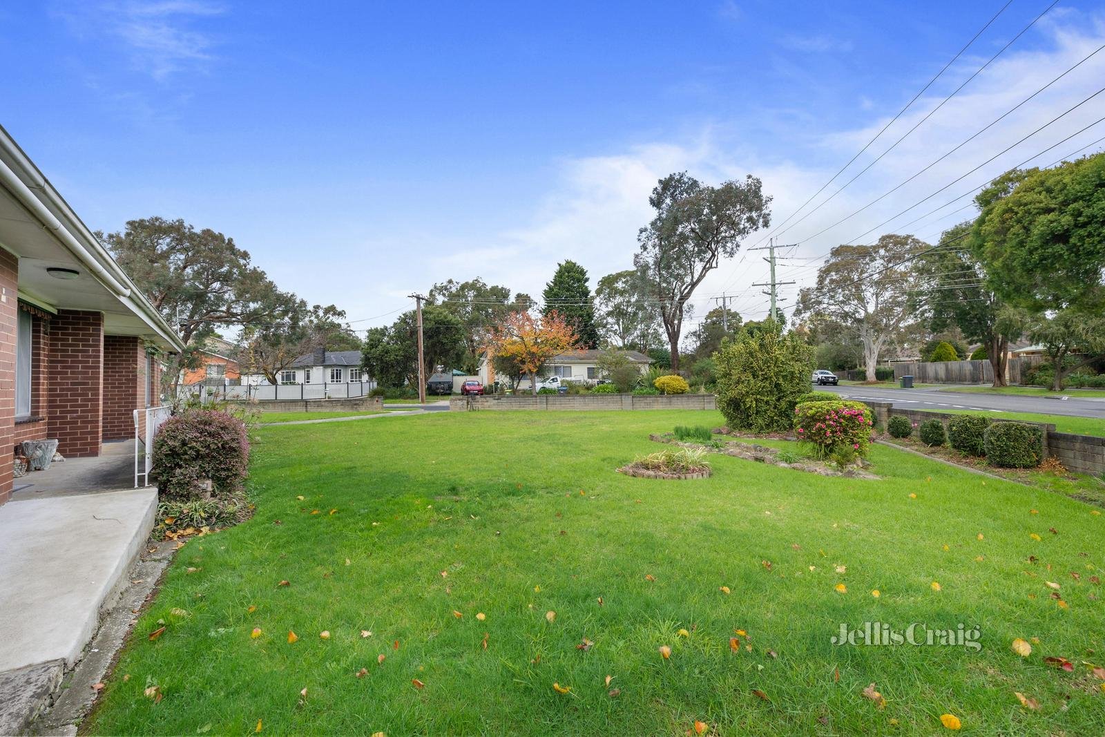 2/10 Armstrong Road, Bayswater image 8