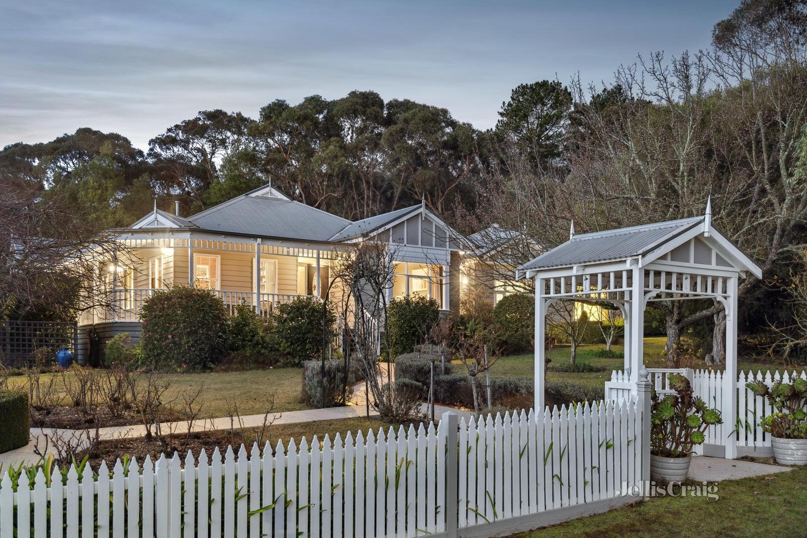210 Barkly Street, Buninyong image 6