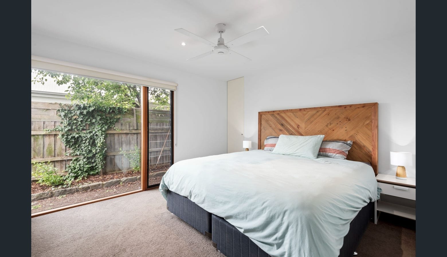 Property Gallery Thumbnail 6