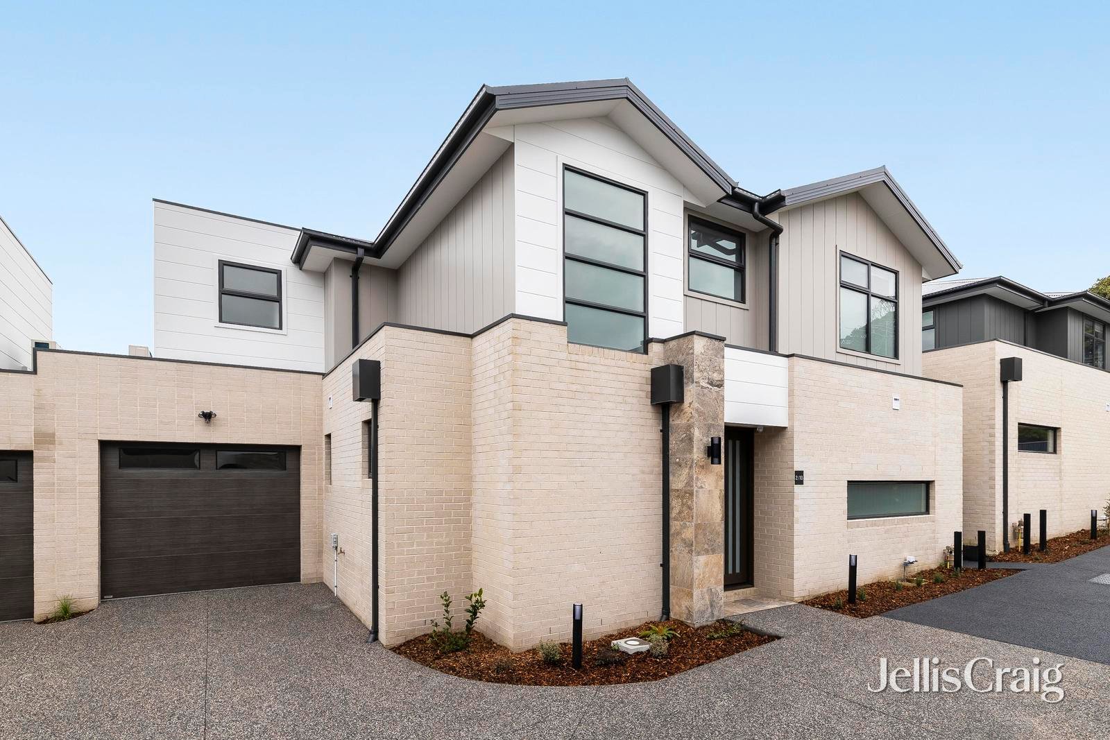 2/10 Catherine Street, Mccrae image 1