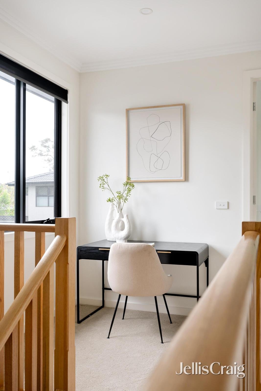 2/10 Churchill Road, Croydon image 9