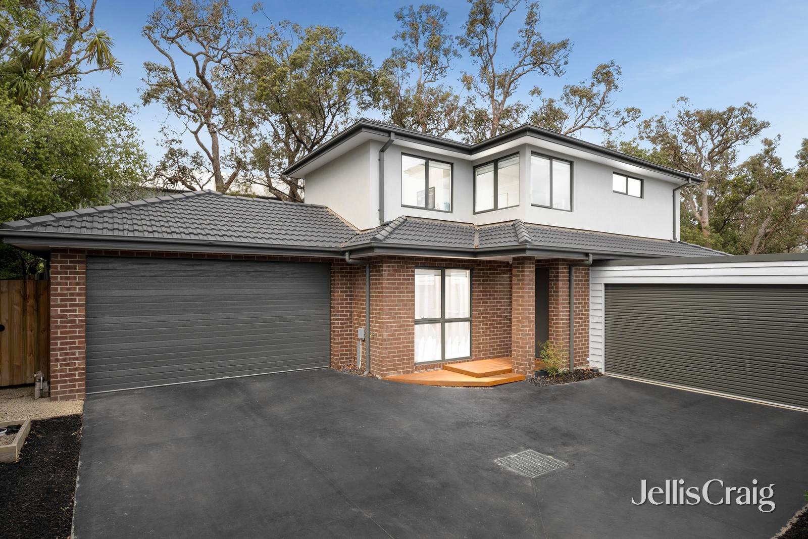 2/10 Fernbank Court, Kilsyth image 1