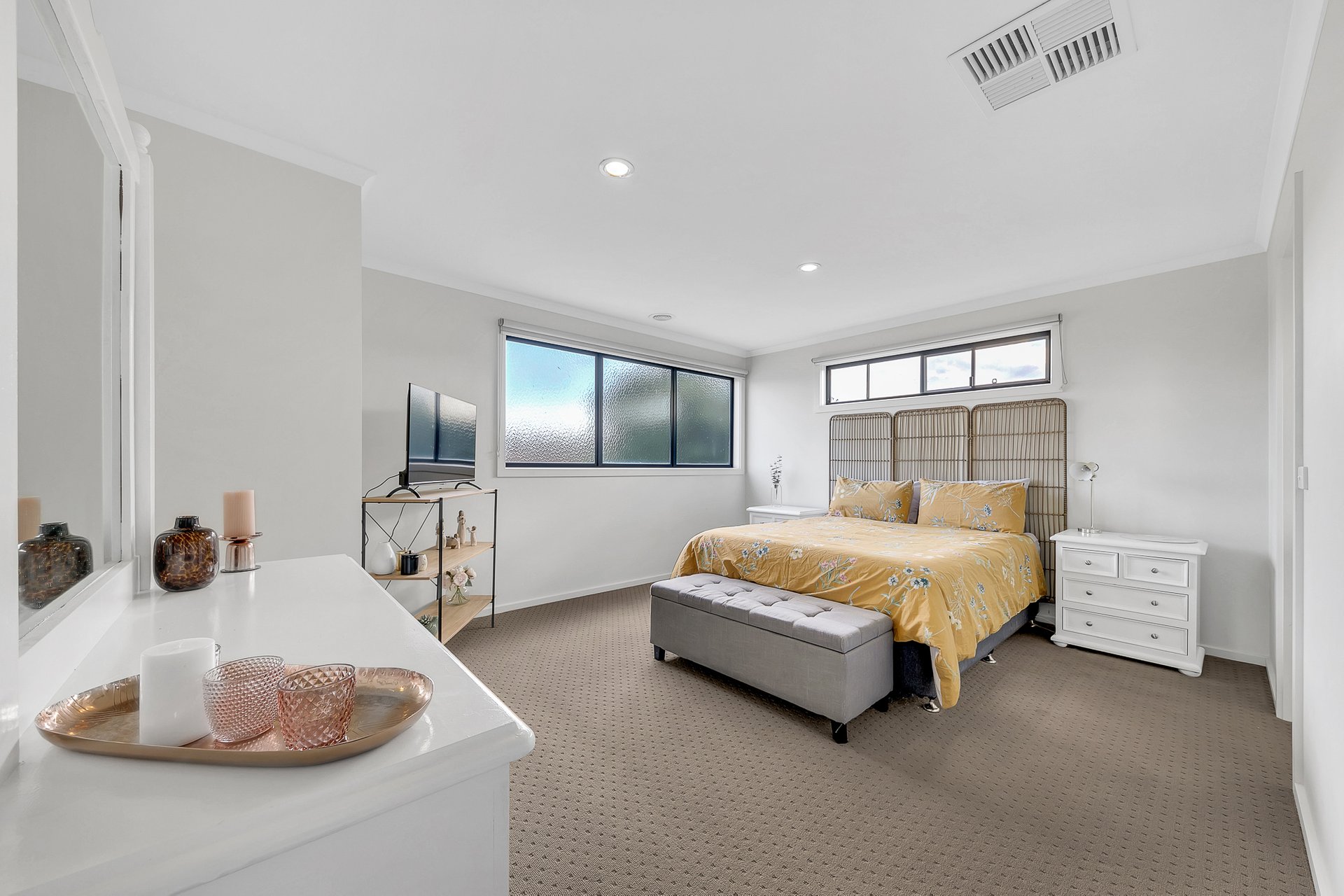 2/10 Greenville Drive, Grovedale image 8