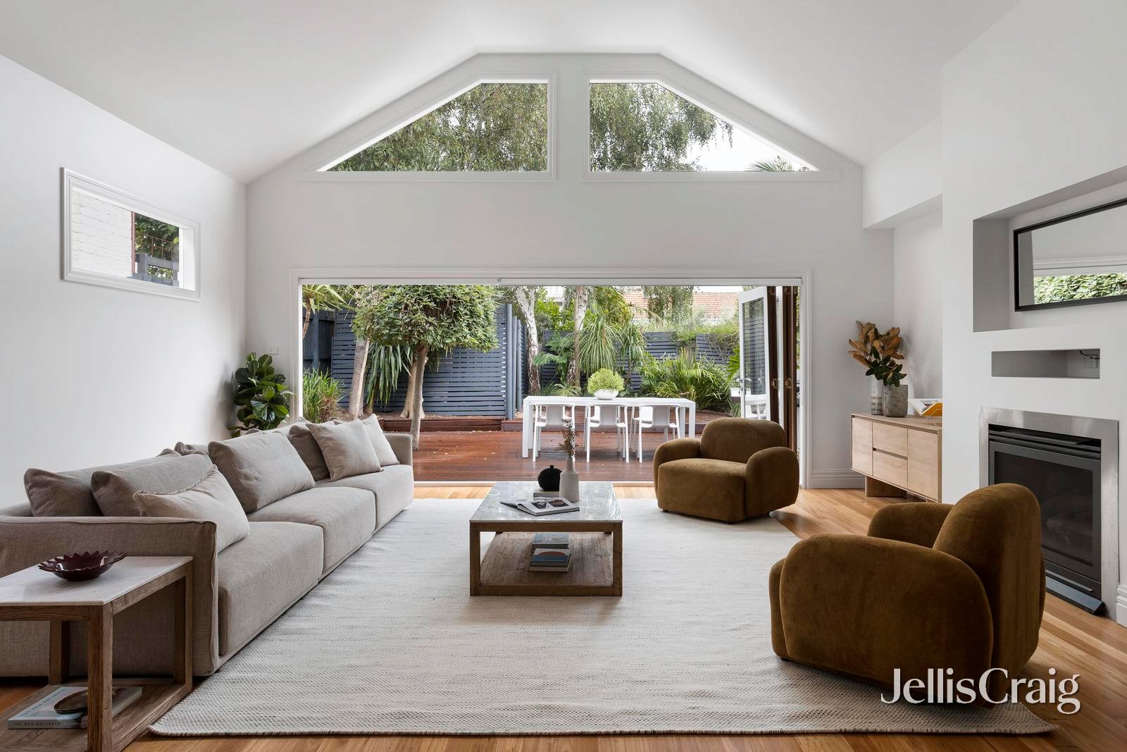 210 Harold Street, Thornbury image 3