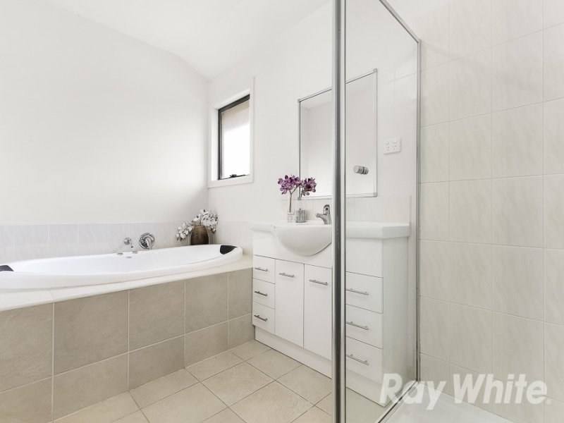 2/10 Leonard Street, Ashwood image 9