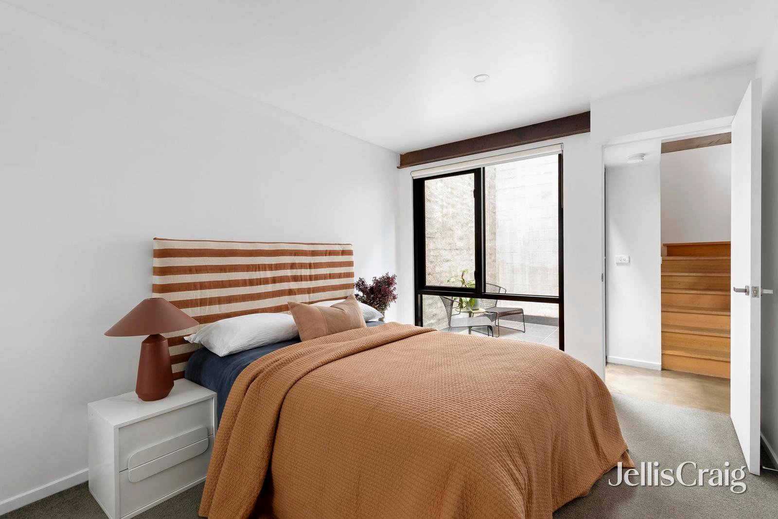 2/10 Linden Street, Brunswick East image 7