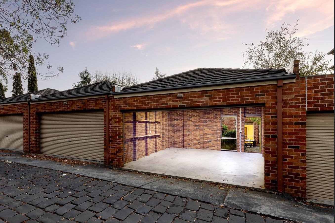 Property Gallery Thumbnail 15