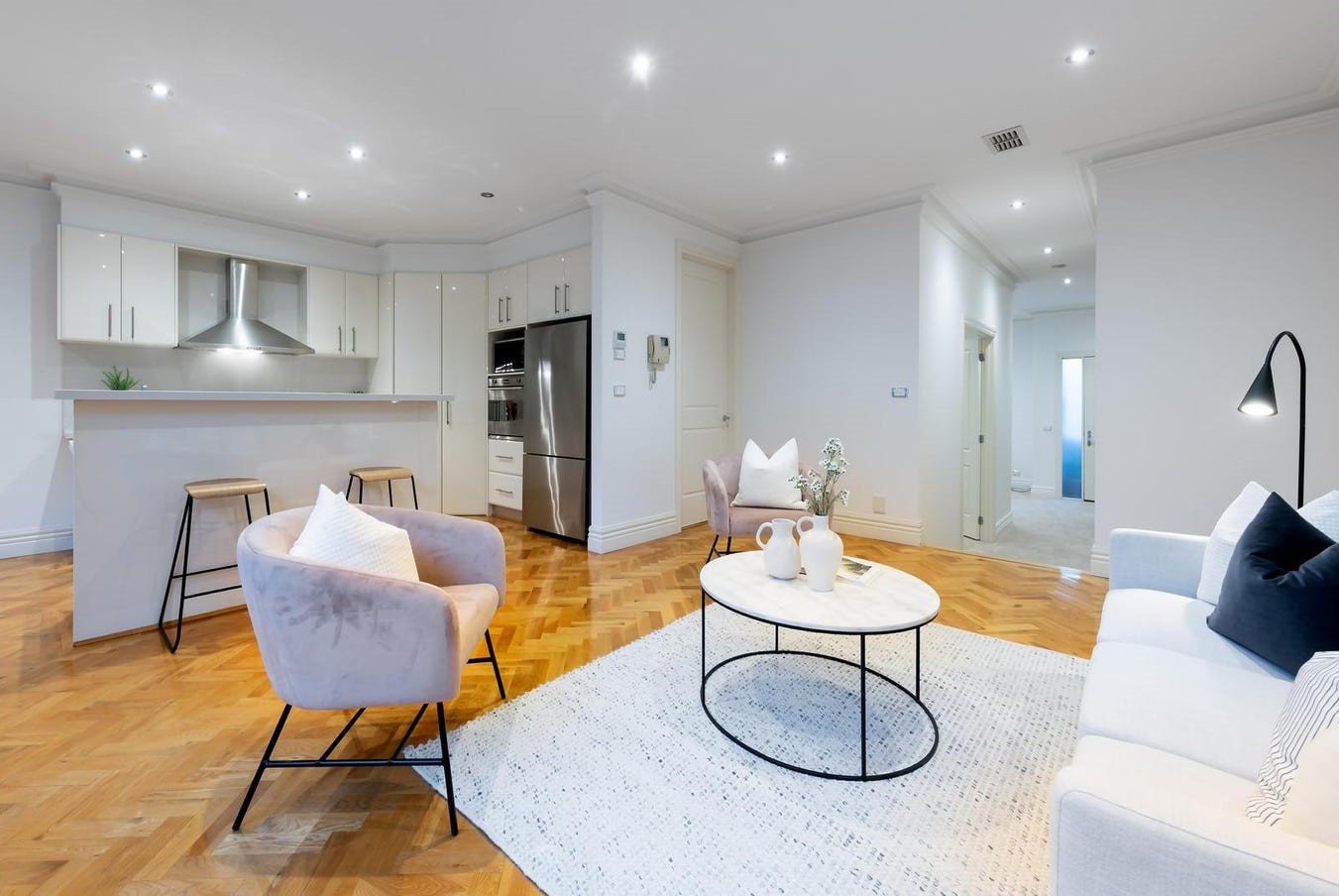 Property Gallery Thumbnail 10