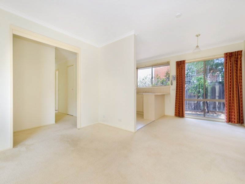 2/10 Middlefield Drive, Blackburn North image 5