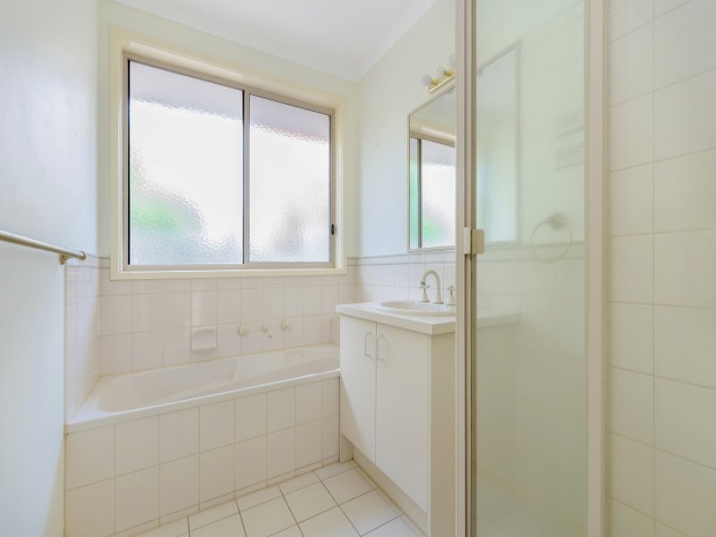 2/10 Middlefield Drive, Blackburn North image 8