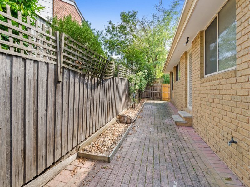 2/10 Middlefield Drive, Blackburn North image 9