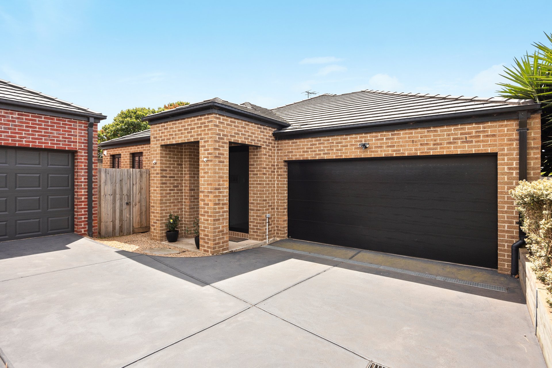 Property Gallery Thumbnail 17