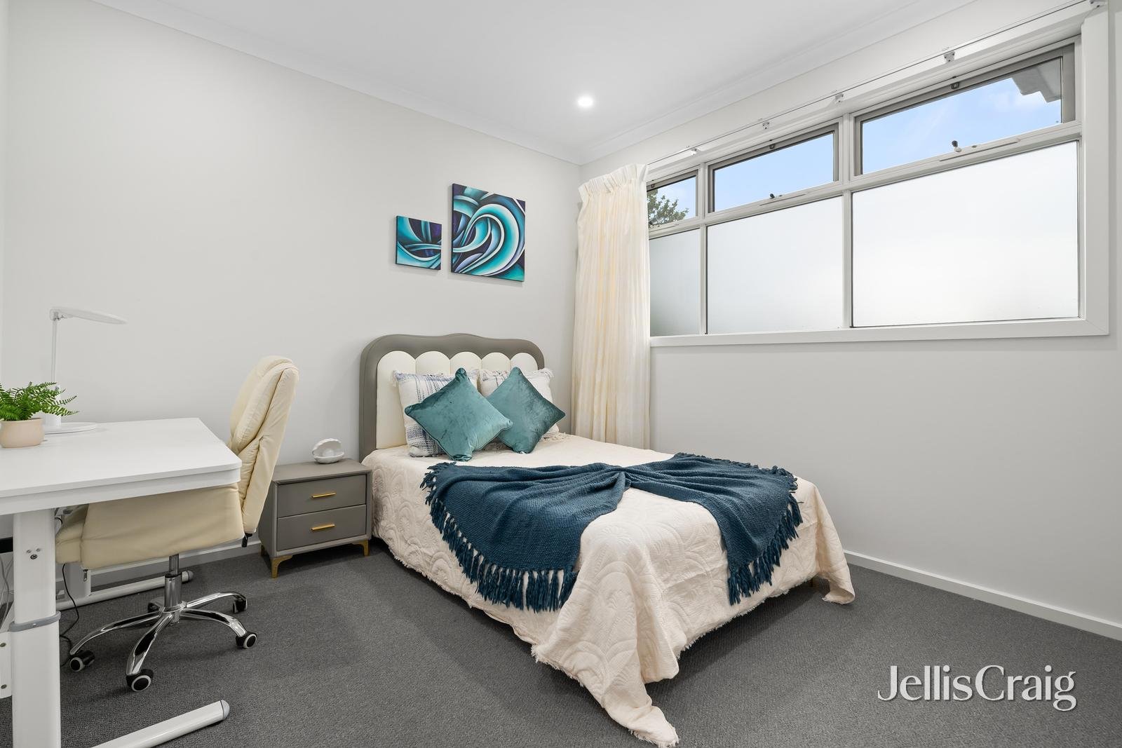 2/10 Morocco Court, Glen Waverley image 10