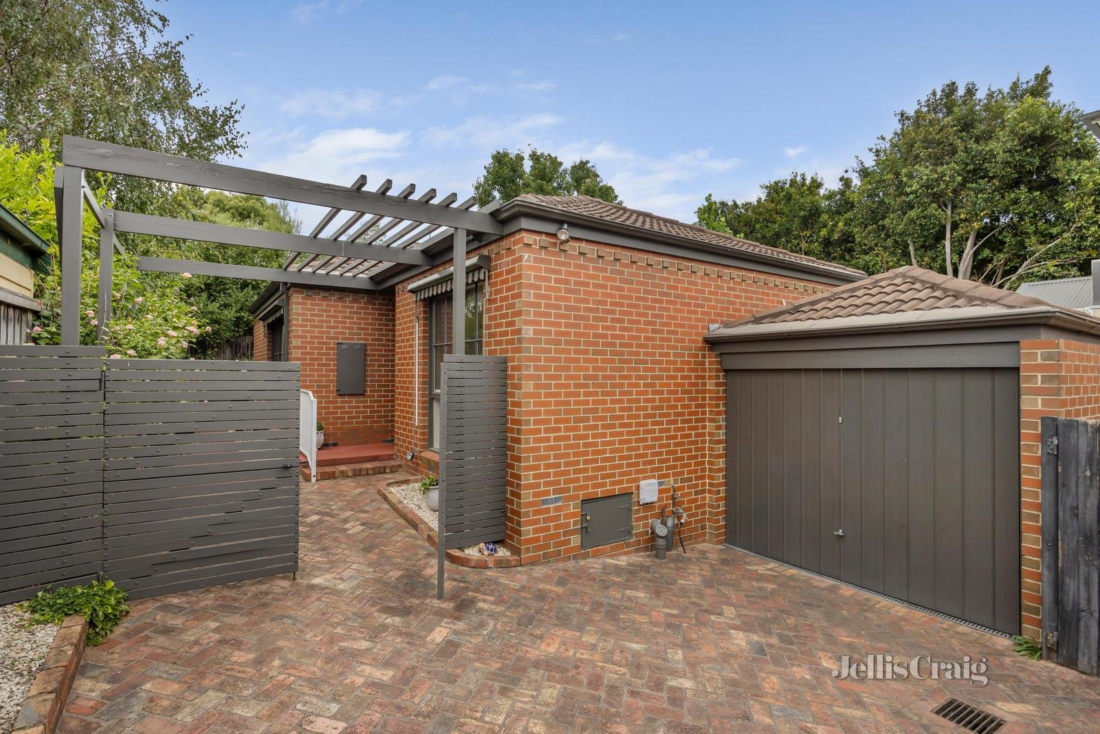 2/10 Northcote Avenue, Balwyn image 8