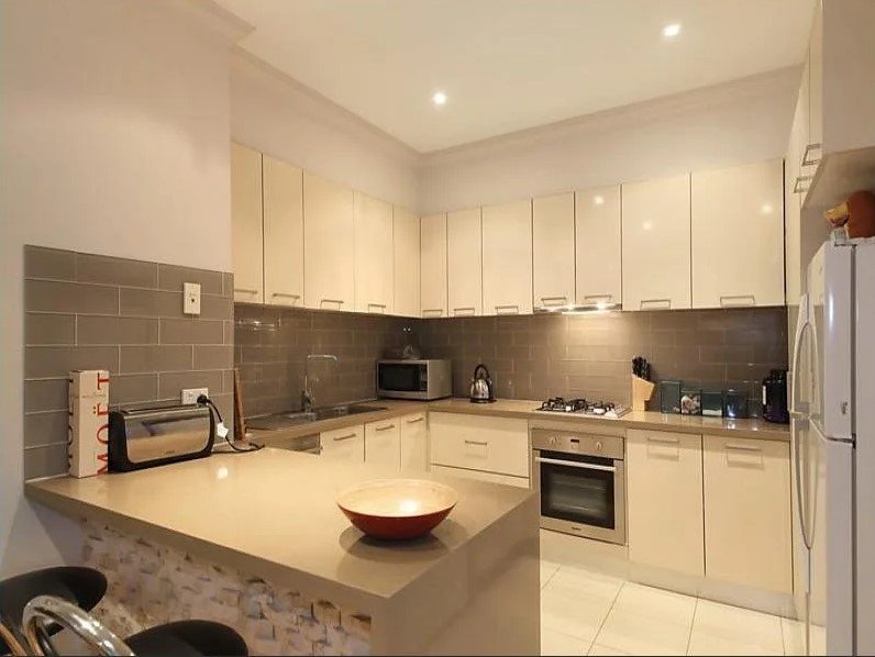 2/10 Norville Street, Bentleigh&nbsp;East image 3