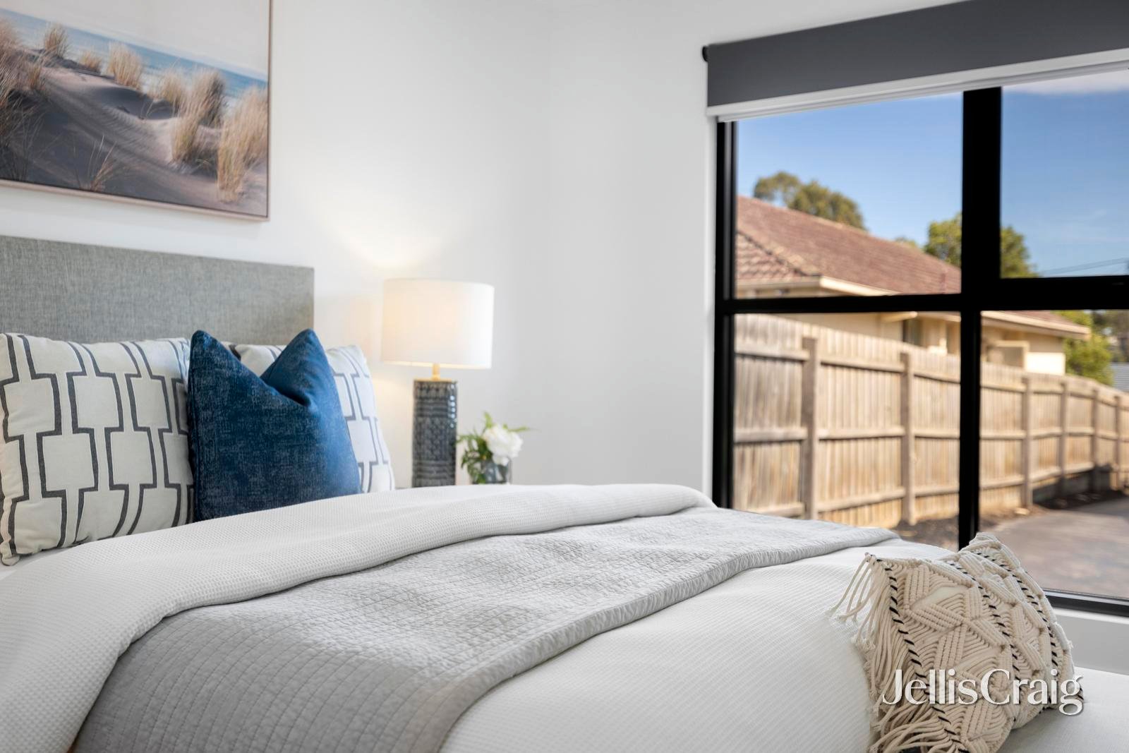 2/10 Paula Crescent, Doncaster&nbsp;East image 8