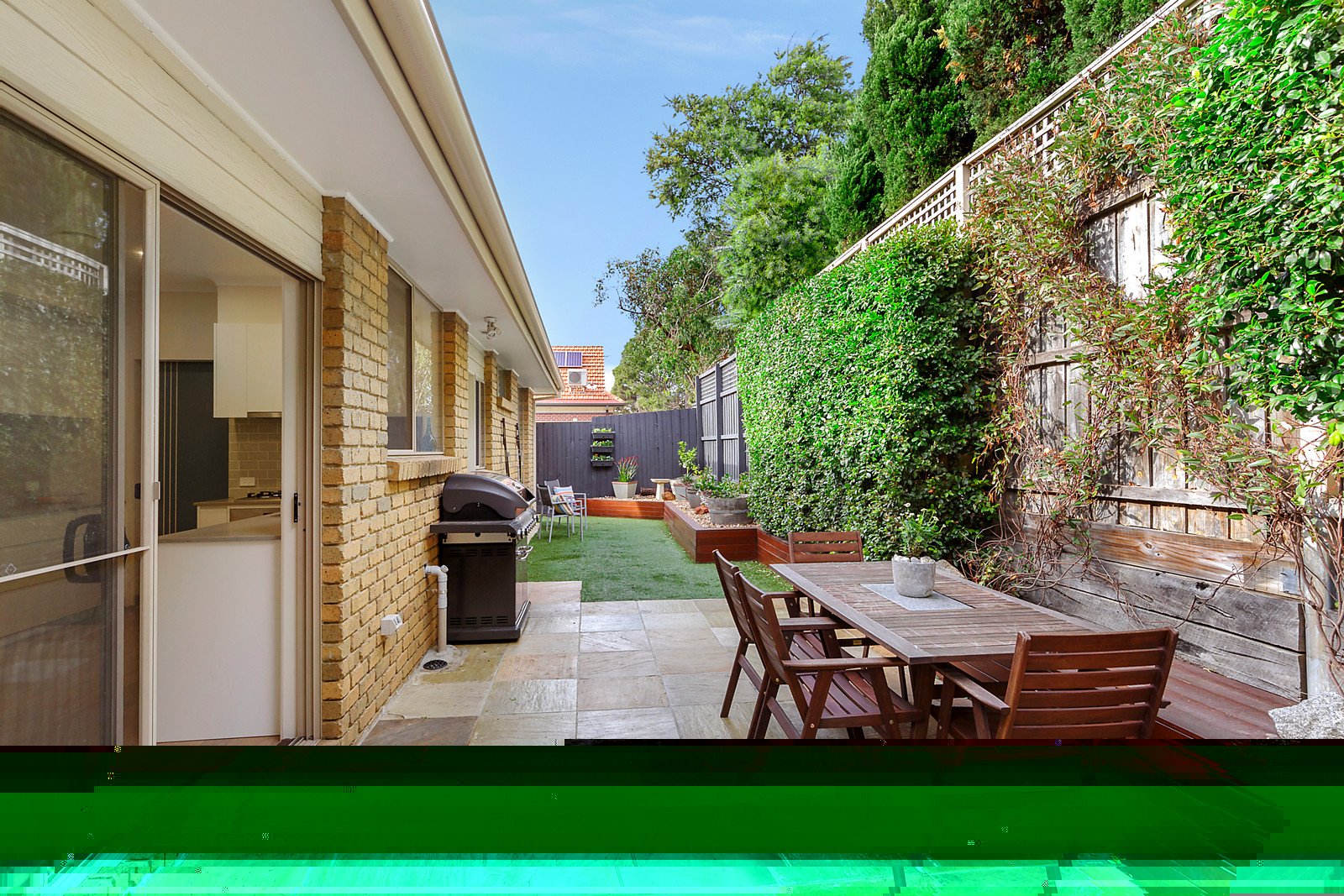 2/10 Pleasance Street, Bentleigh image 3