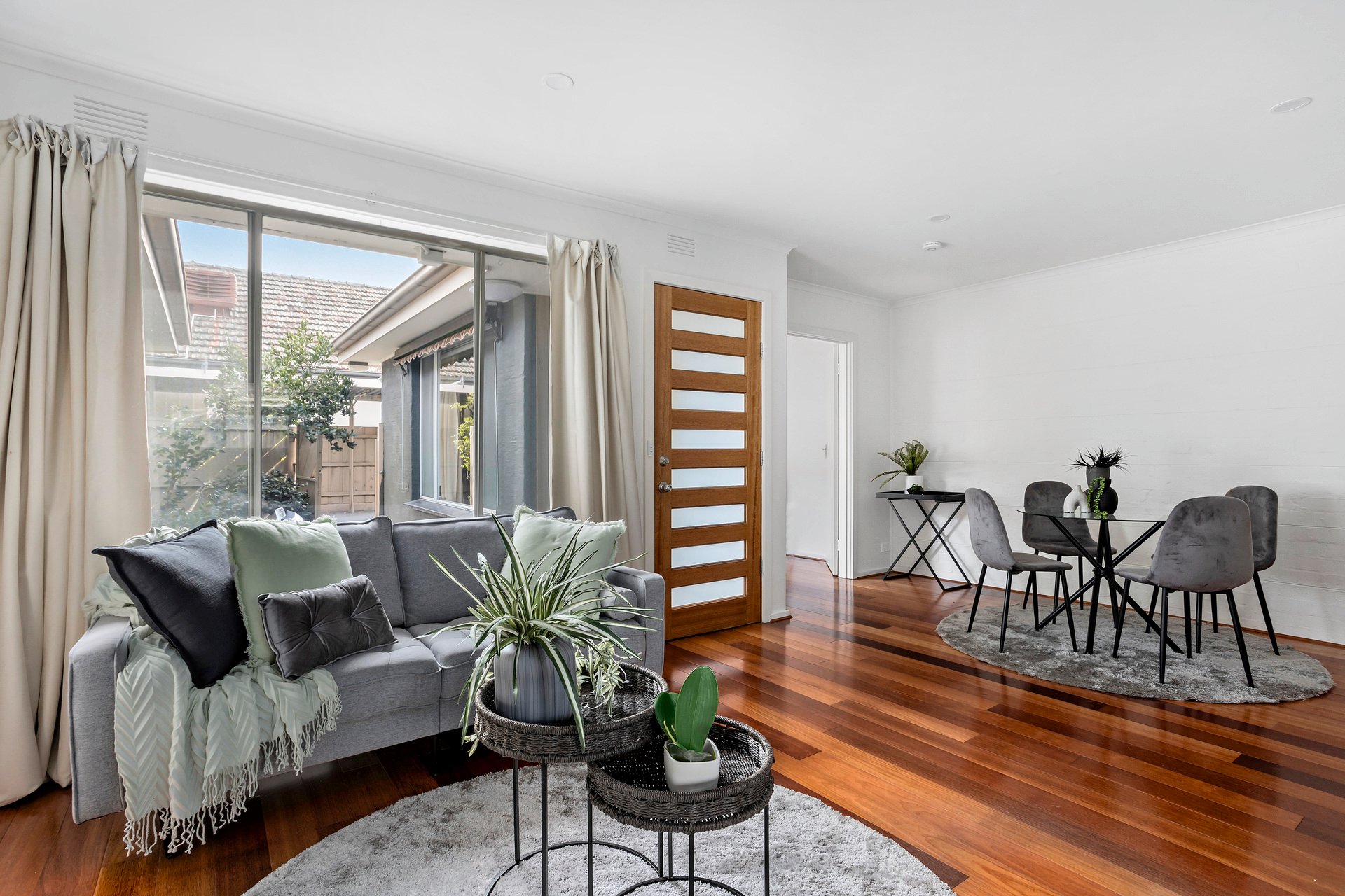 Property Gallery - Main Image