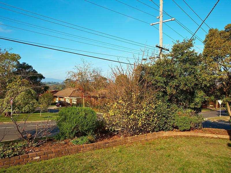 2/10 William Street, Ringwood image 5