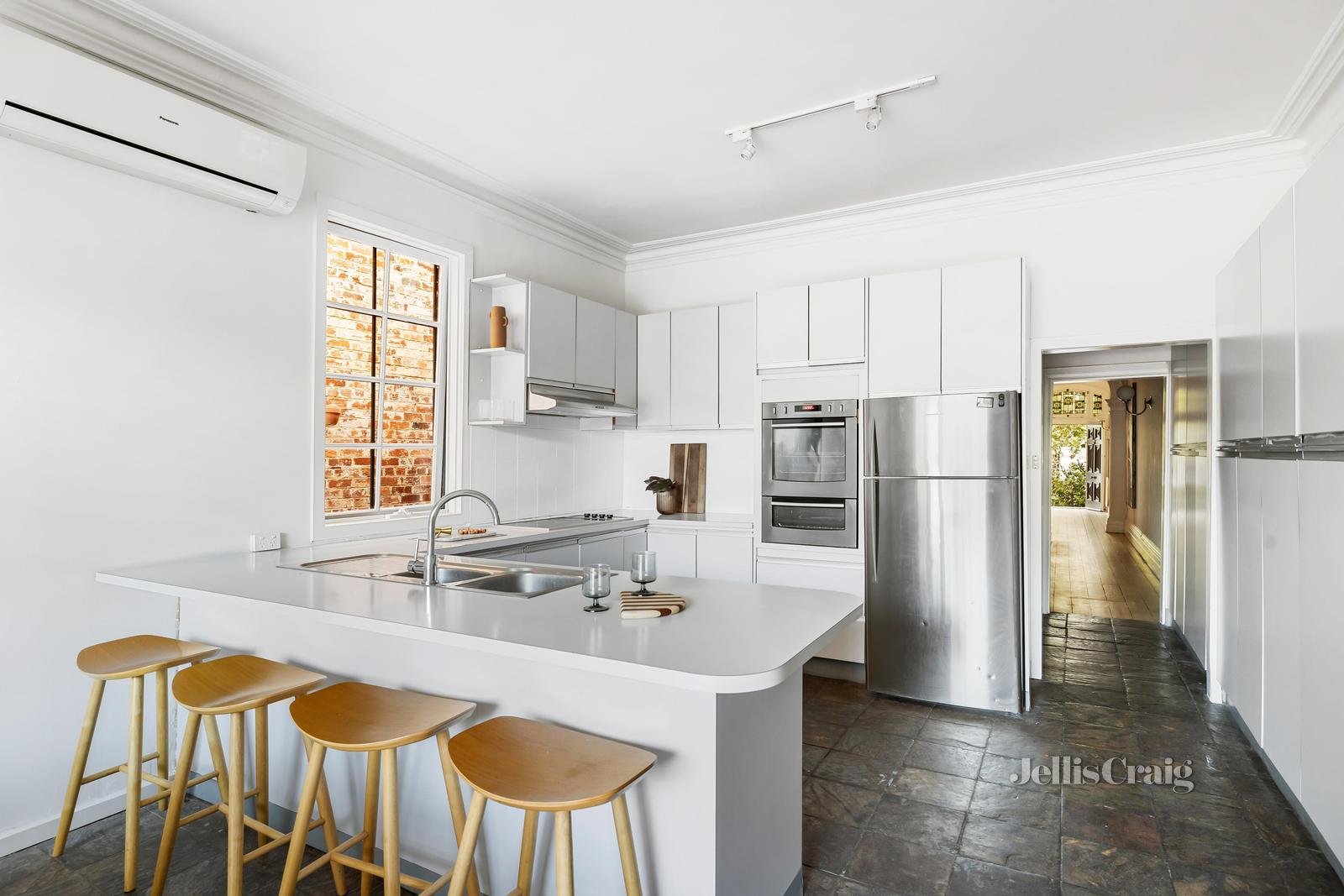 210 Williams Road, Toorak image 8