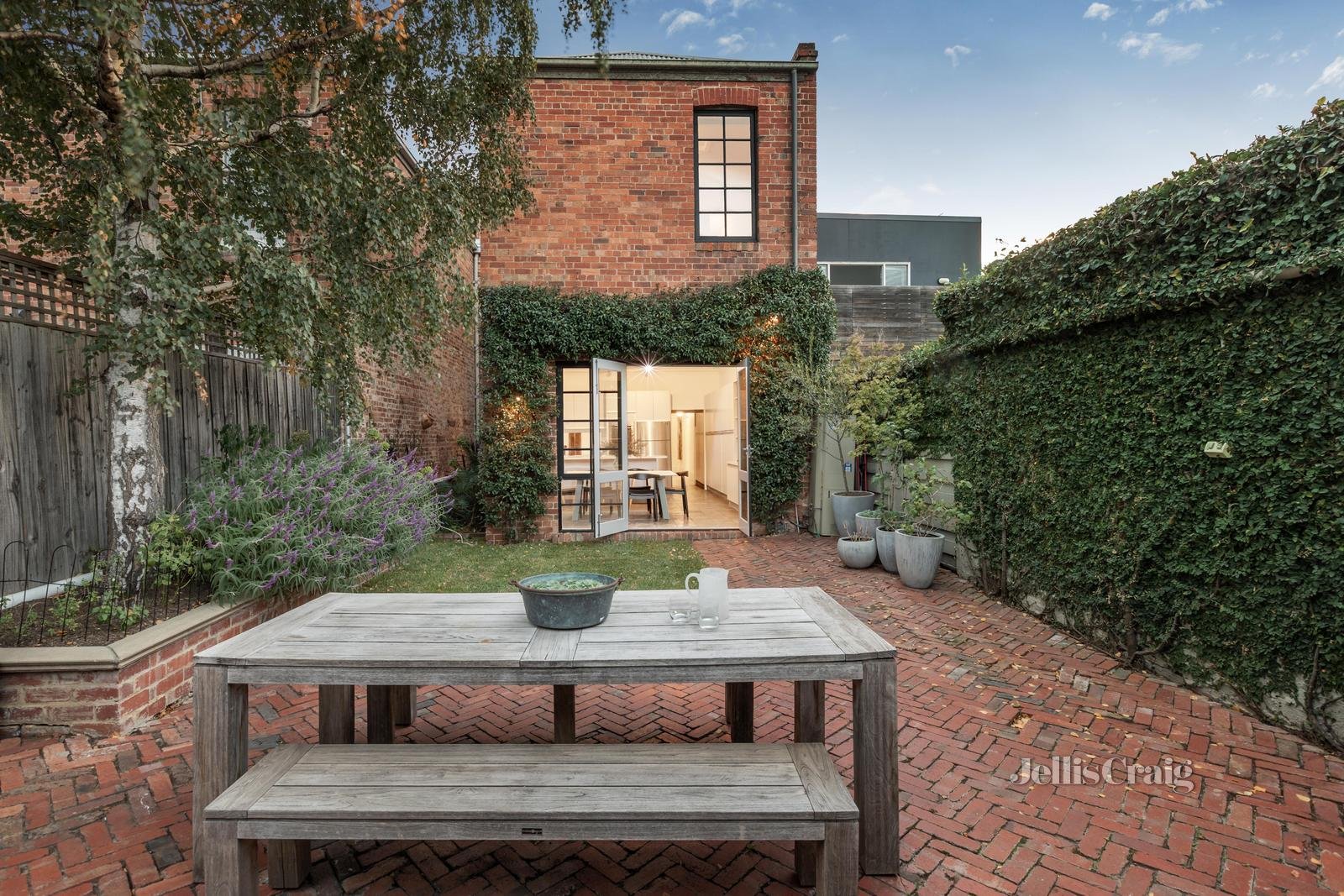 210 Williams Road, Toorak image 14