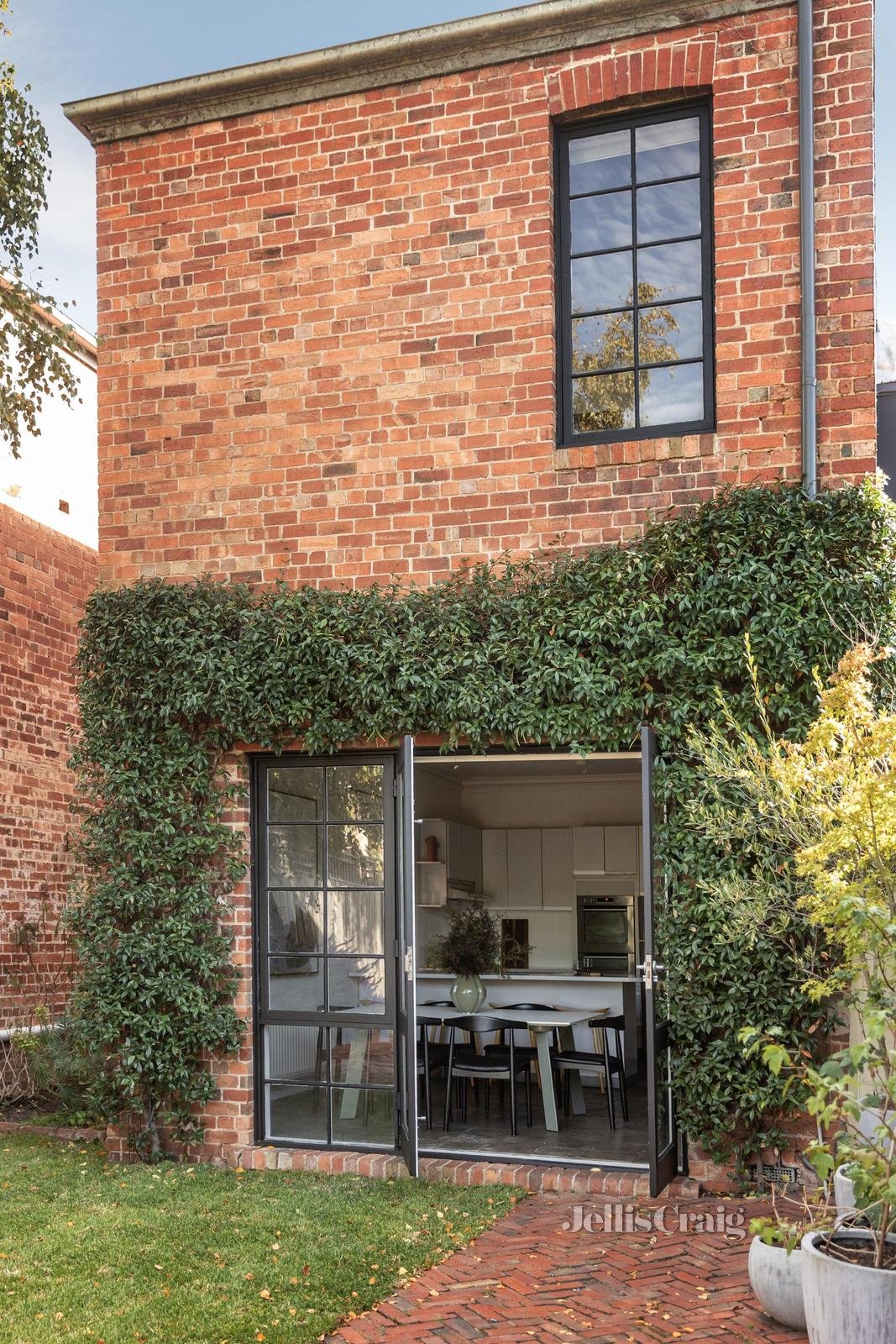 210 Williams Road, Toorak image 15