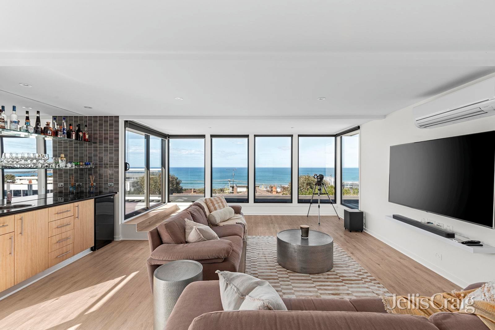 2/100 Dare Street, Ocean Grove image 1
