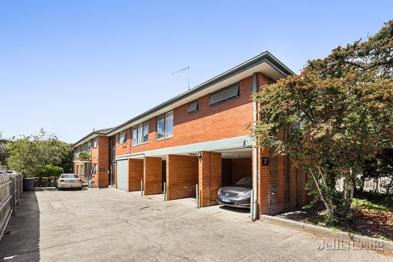 2/100 Murrumbeena Road, Murrumbeena image 9