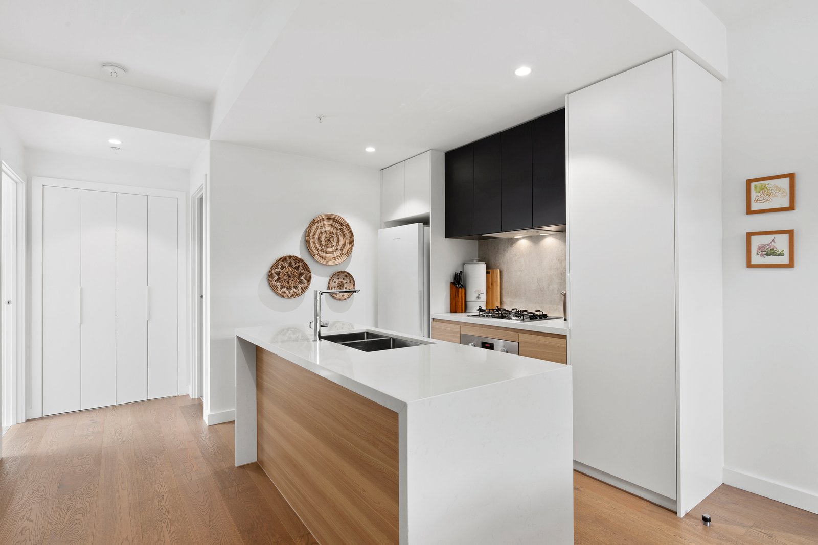 Property Gallery Thumbnail 4