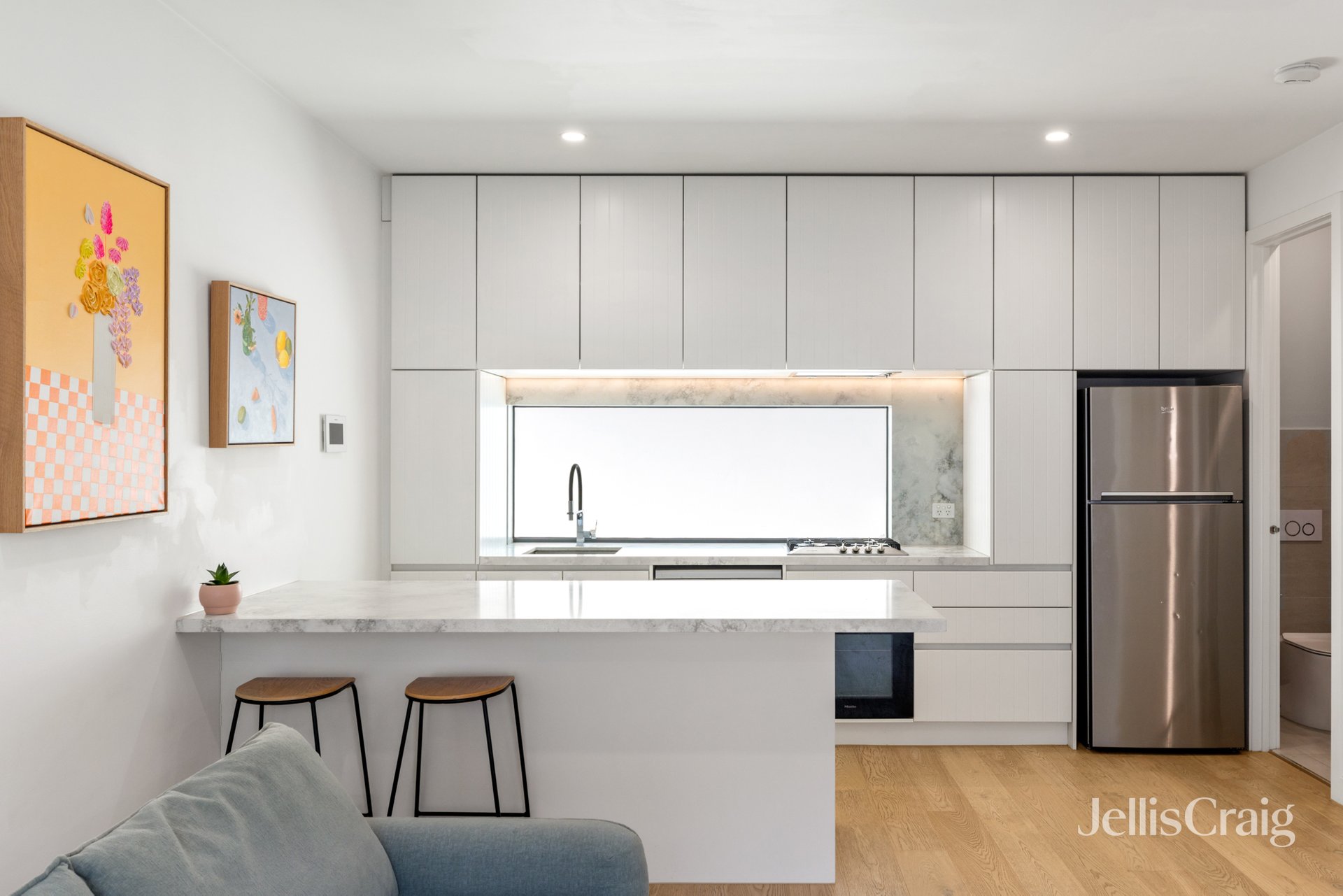 2/1007 Heidelberg Road, Ivanhoe image 2