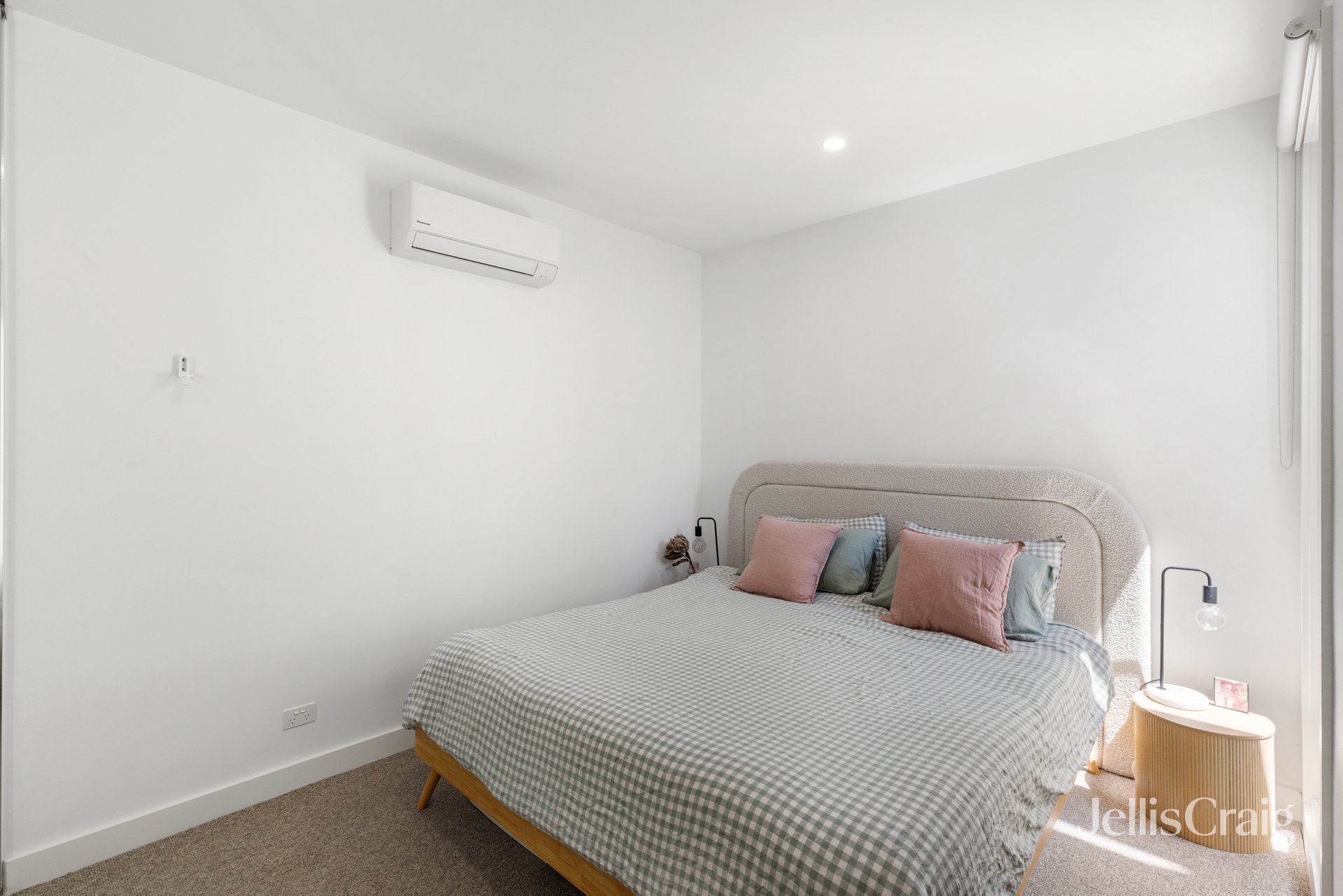 2/1007 Heidelberg Road, Ivanhoe image 7