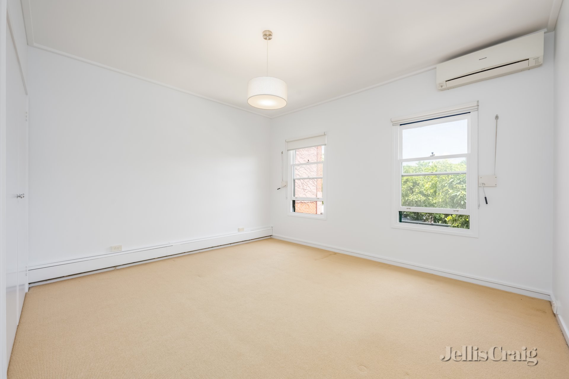 2/1009 Rathdowne Street, Carlton North image 5