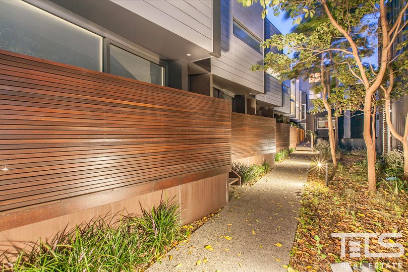 2/101 Crown Street, Richmond image 12