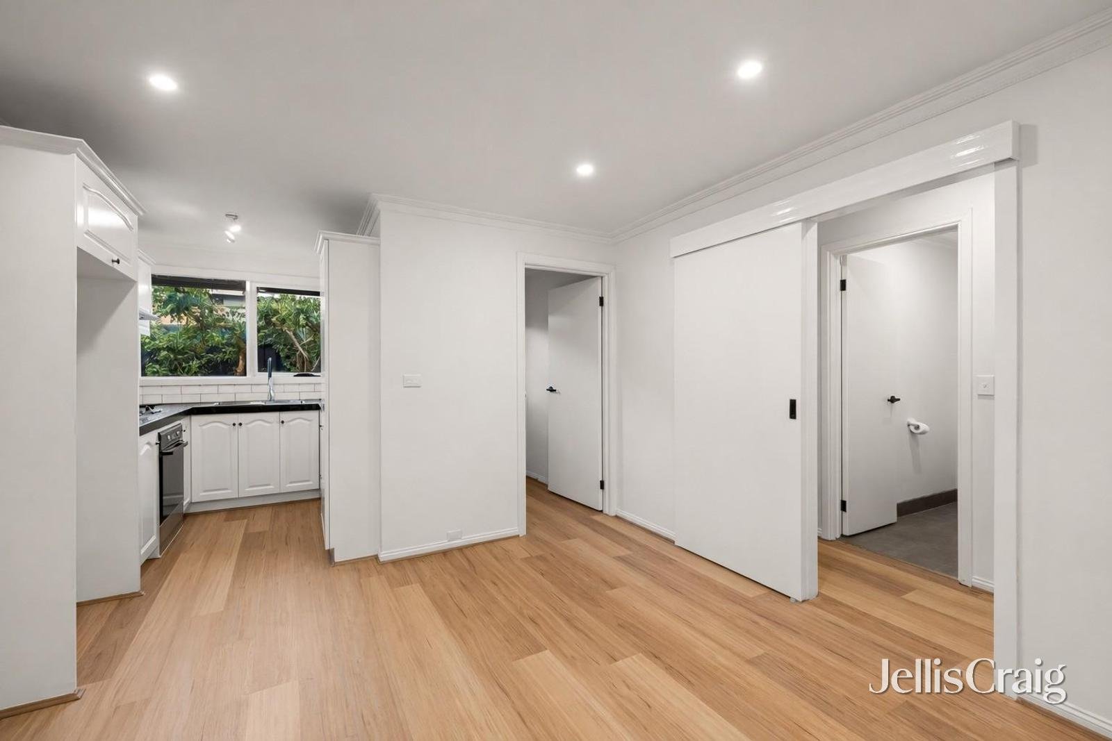 2/101 Grandview Avenue, Pascoe&nbsp;Vale&nbsp;South image 2