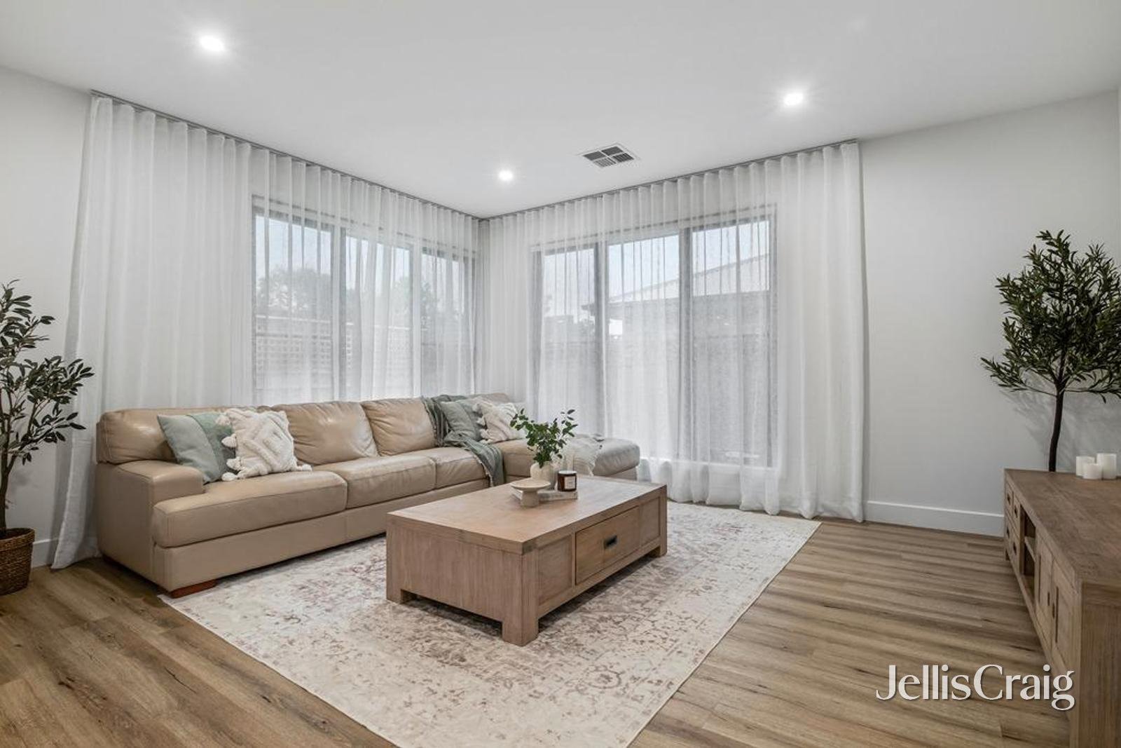 2/101 Lomond Avenue, Kilsyth image 5