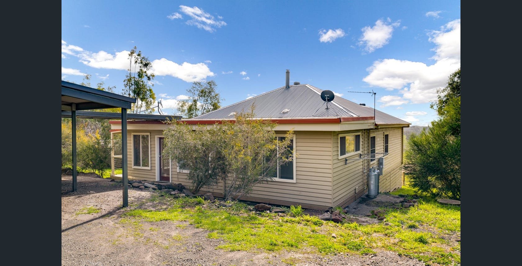 2101 Lyell Road, Redesdale image 2