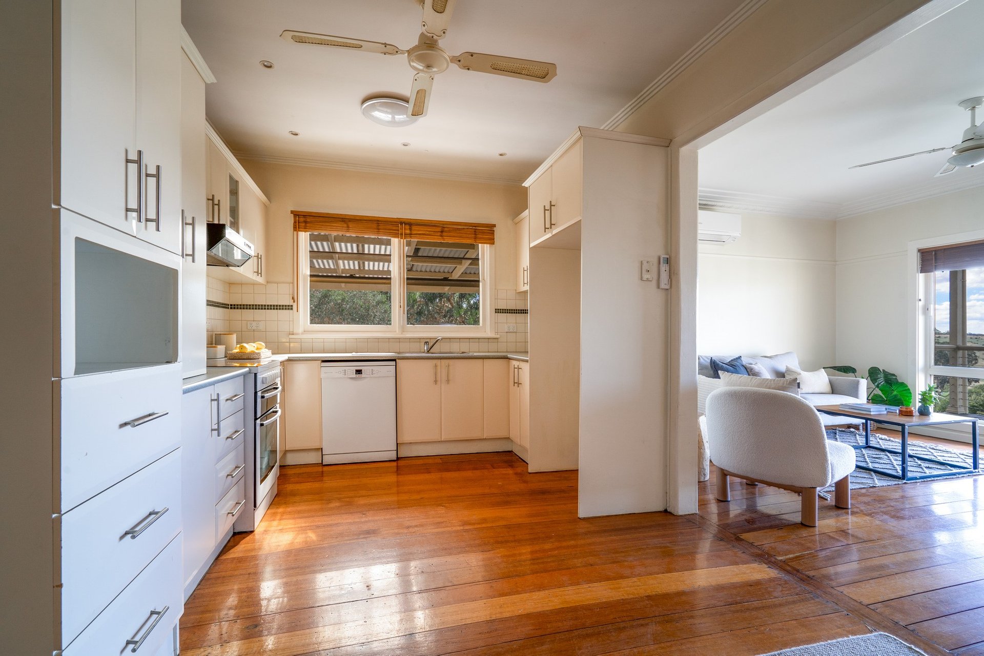 2101 Lyell Road, Redesdale image 5