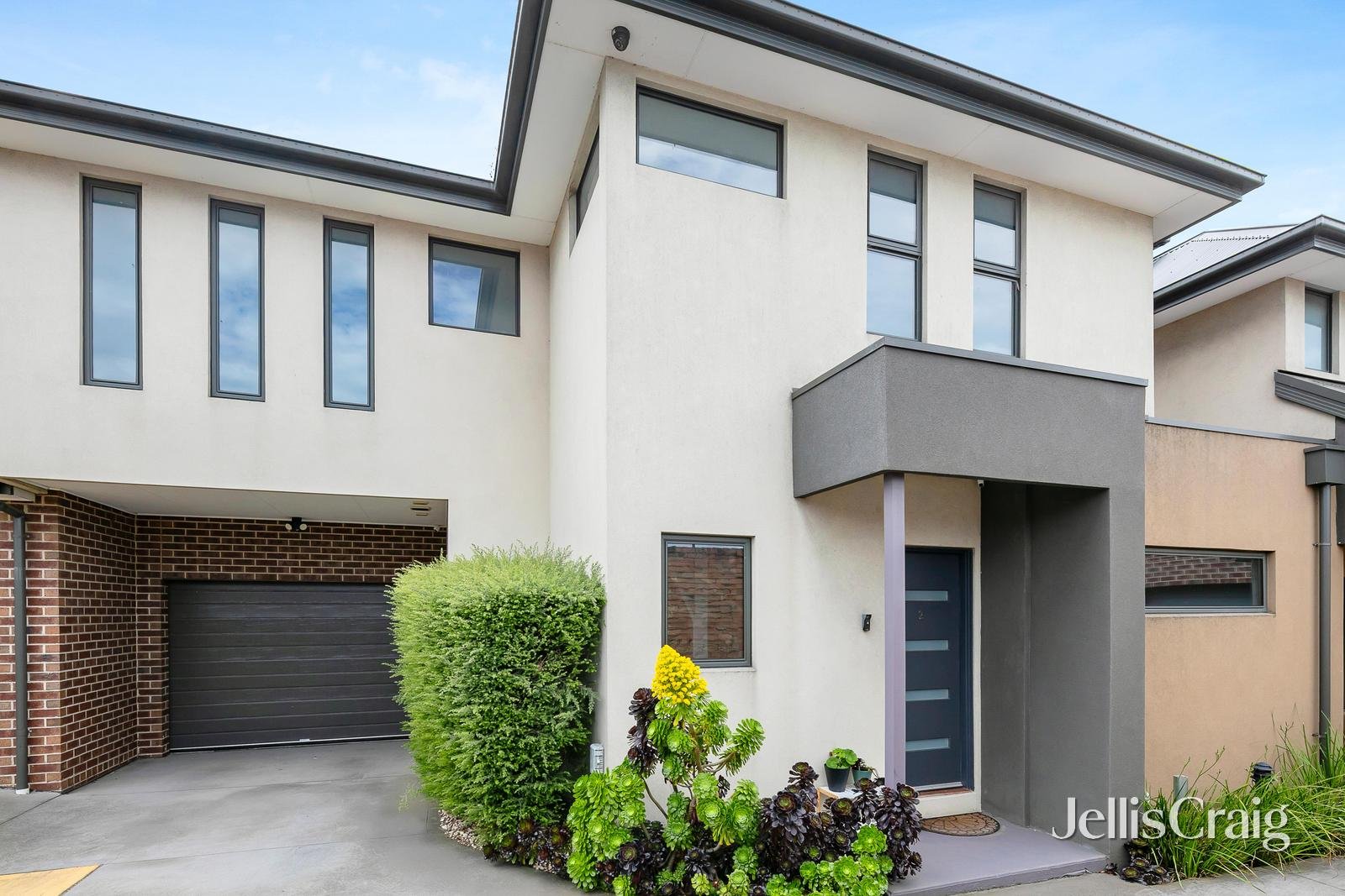 2/101 Millers Road, Altona North image 1